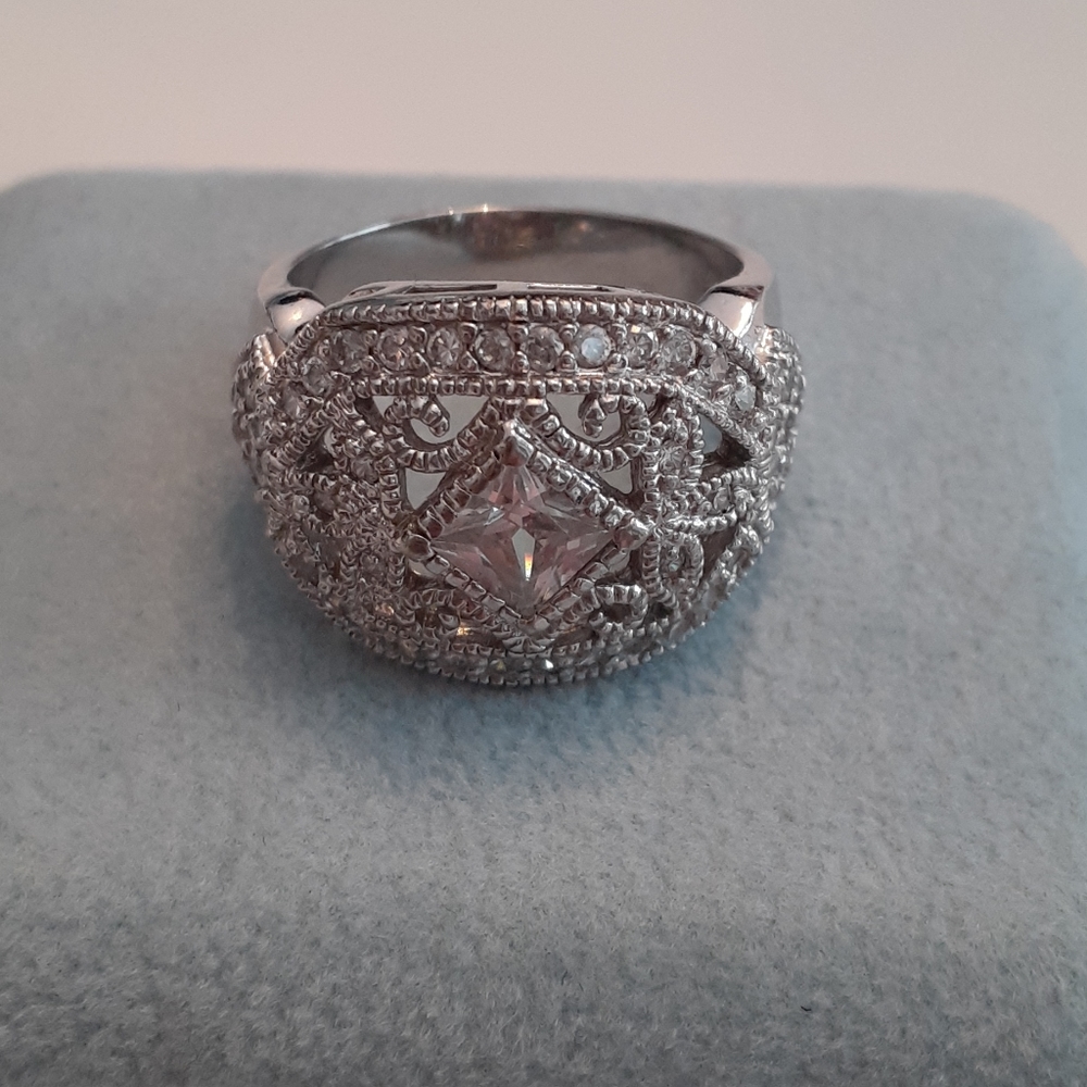 Ring
